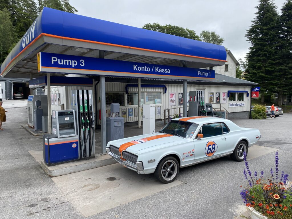 022 Hallbergs Bensin och Service AB Gulf 00