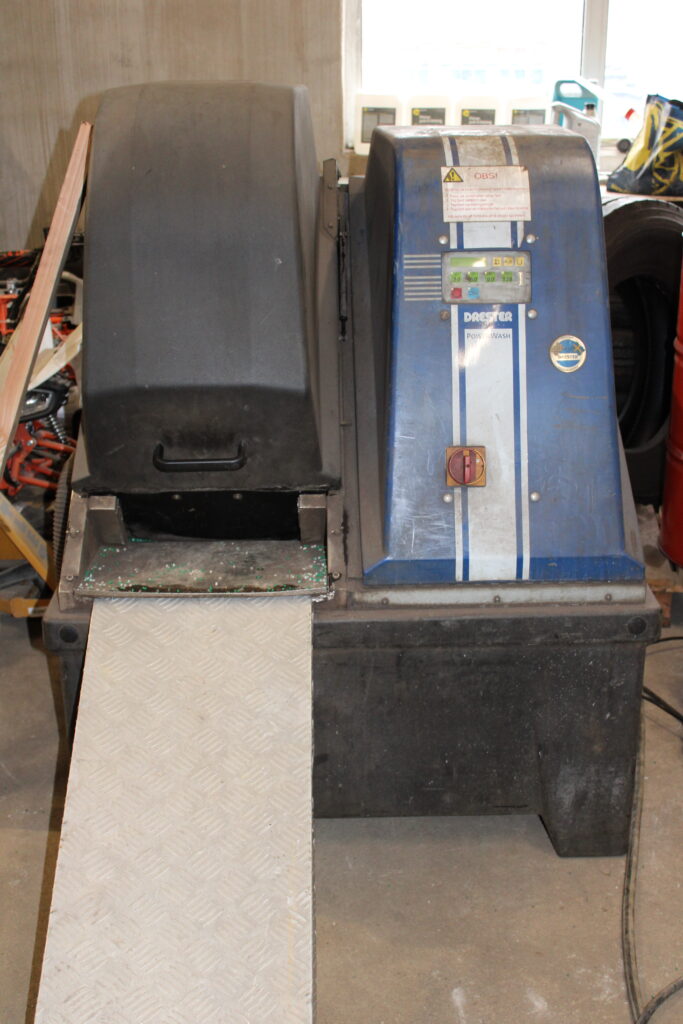 20 Ronnys Dackservice AB 5